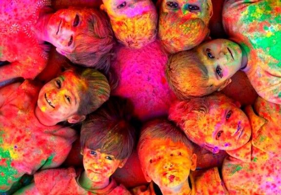 Holi Parties: Mumbai & Pune’s Colorful Celebrations