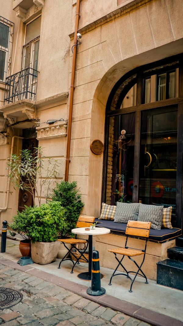 Best Cafes in BKC, Mumbai You Need to Check Out